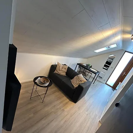 Studio Chez Dimi Et Mary * Marche-en-Famenne